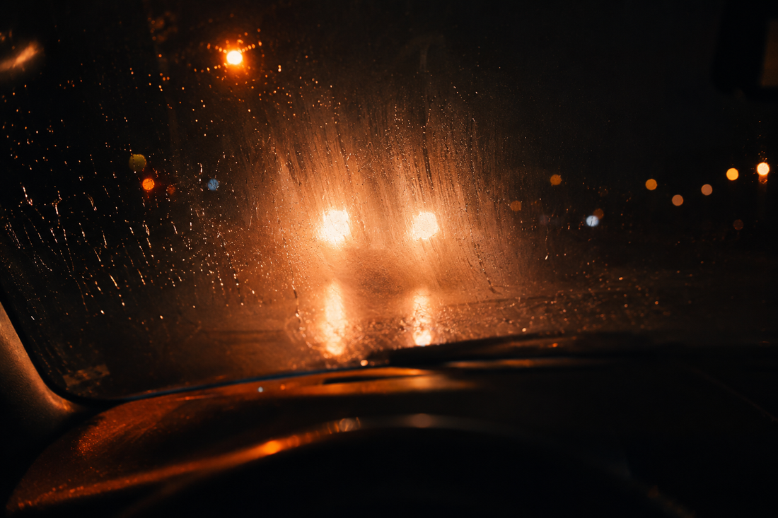 Why Your Windscreen Glares at Night